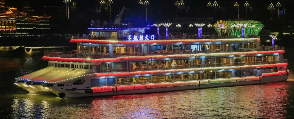 Hongyadong and the river illuminated at night